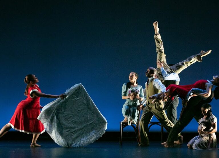 Carolyn Dorfman Dance in Dances of Hope