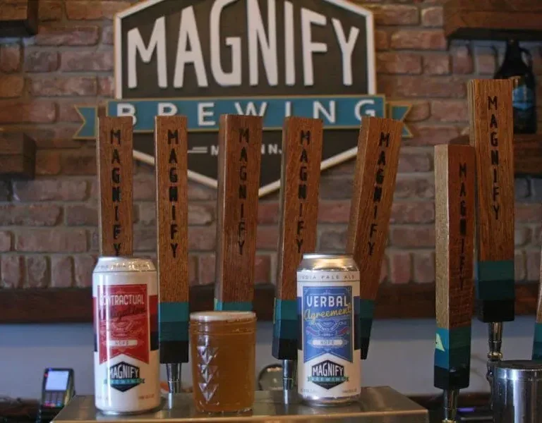 Magnify Brewing Company – Medford