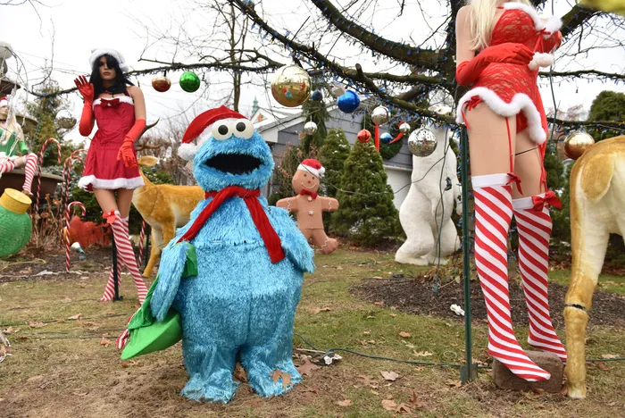 From Griswold-Inspired Spectacles to Skeleton Santas, Explore New Jersey’s Most Unforgettable Holiday Displays 10 Finalists as Clifton’s Holiday Landmark Takes the Crown as Most Outrageous Christmas House of 2025