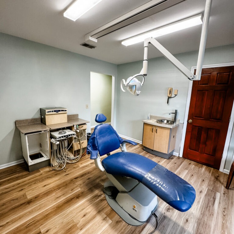 New Jersey Innovator Powers Community Care with Solar Donation to Outreach Dental Clinic