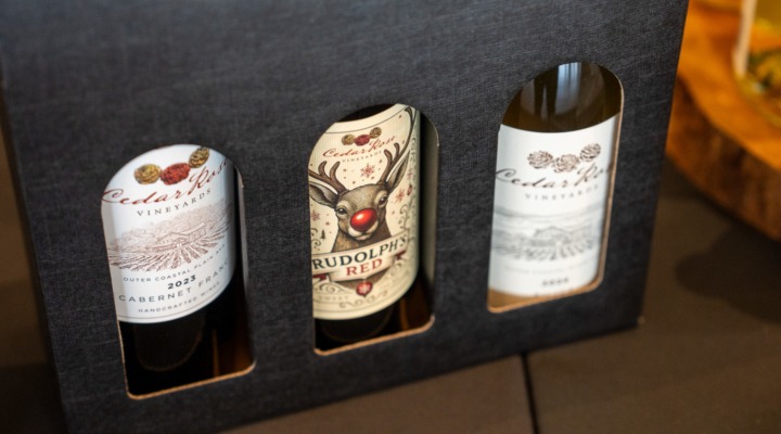 New Jersey Wineries Bring Holiday Cheer with New Releases, Seasonal Festivities, and Creative Events Across the State