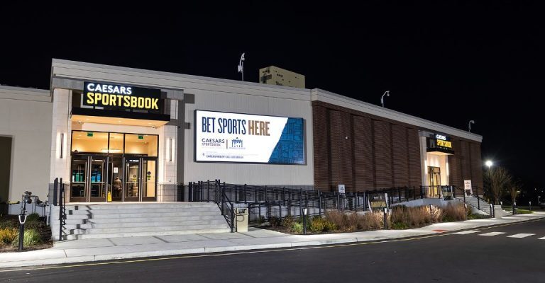 Caesars Sportsbook Redefines the Monmouth Park Experience