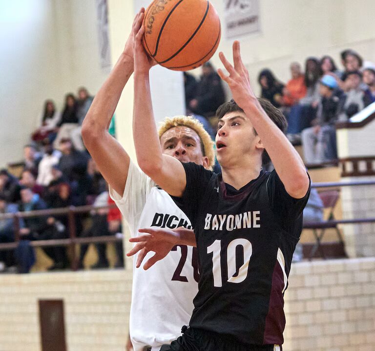 Buzzer-Beaters, Breakout Nights, and Championship Pedigrees Shape a Defining Week in New Jersey High School Sports