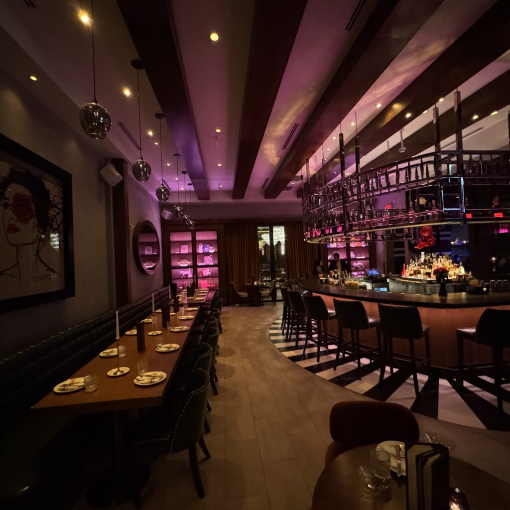 Madison-Modern-Social-CR-STAFF-PHOTO-8953-scaled