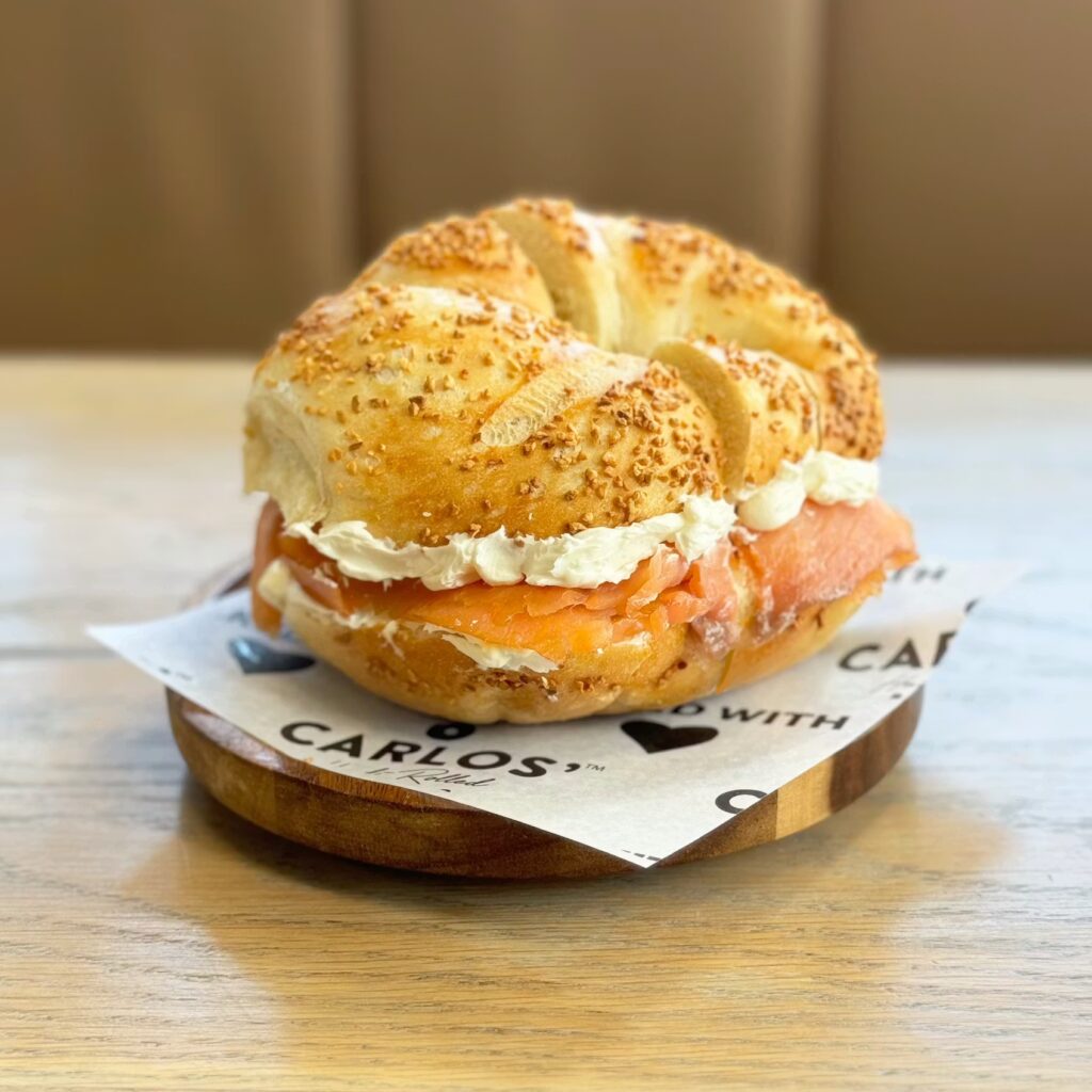 81692bagel_with_cc_and_lox
