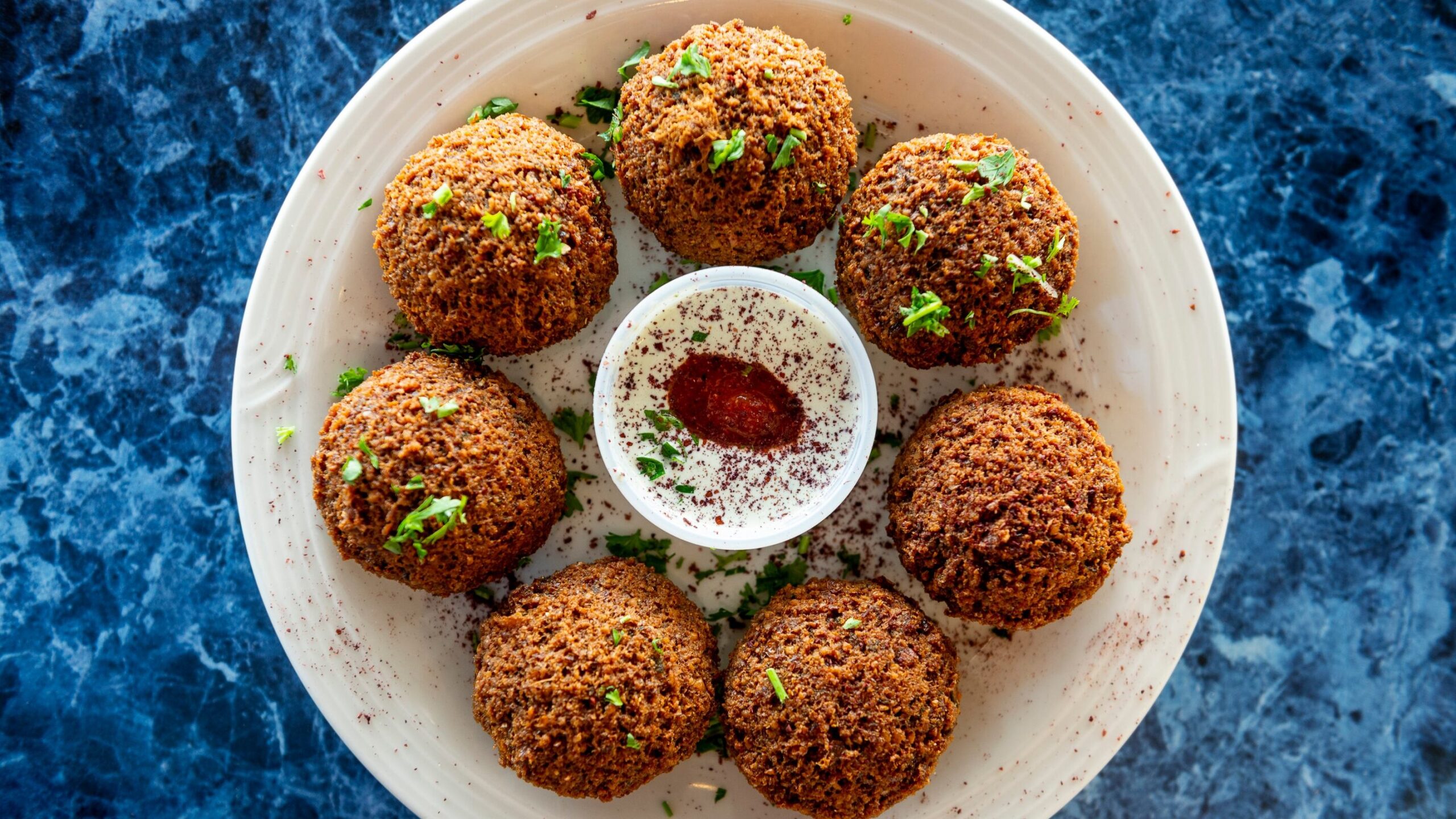 ZZNNMUUCHFGCZHB37DYGHKBWEM