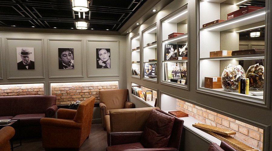cigar-lounge