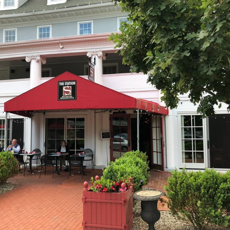 The Station Tavern