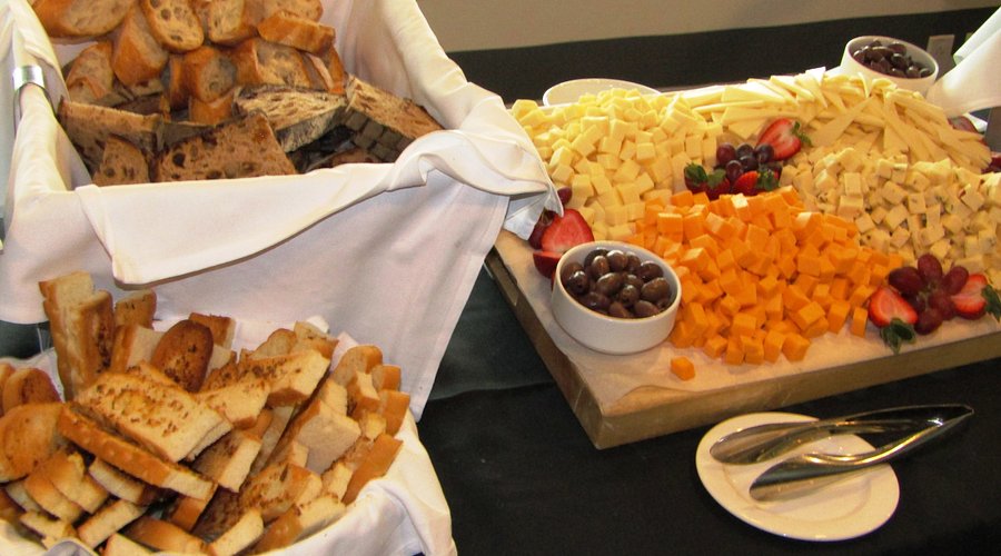 pink-at-meadowland-s (1)