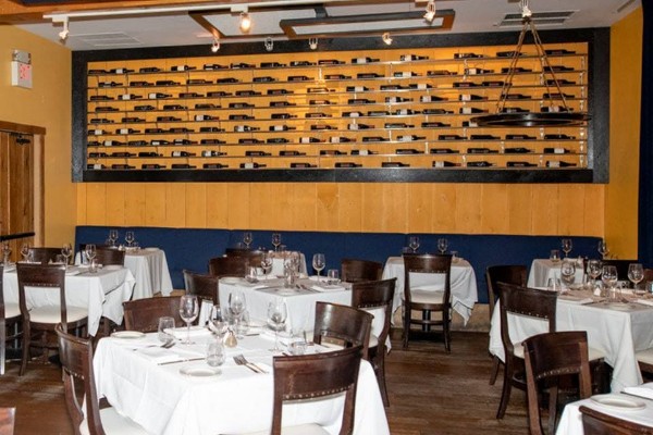 1245_varka-estiatiorio-ramsey-interior-5