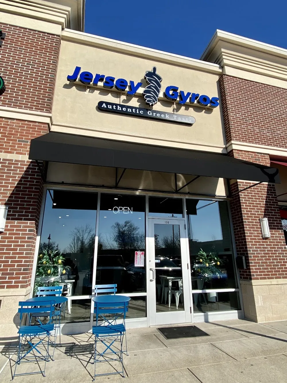Jersey-Gyros_efdd4f50239c75a63d4c7ce4eadc3a18