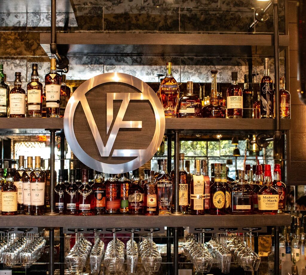 VintedgeWine-BarShot-full